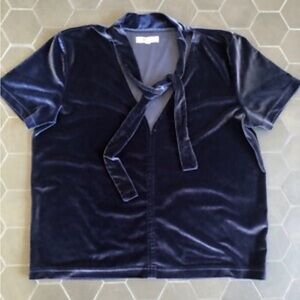 NWT Madewell Navy Velvet Short Sleeve Top